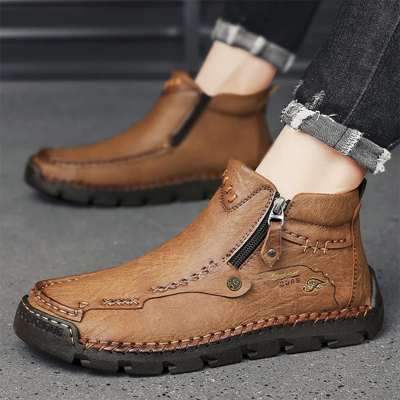 (⏰Last Day 70% OFF🔥)Men's Top-Quality Motorcycle Boots Hand-Stitched Genuine Leather Boots-Wide Toe, Waterproof, Anti-Slip, Anti-Sprain,Suitable for Work, Driving, Hiking